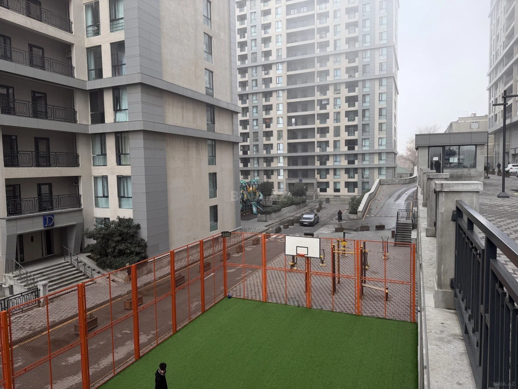 Satılır 2 otaqlı mənzil 85 m²