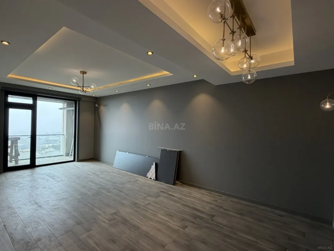 Satılır 2 otaqlı mənzil 85 m²