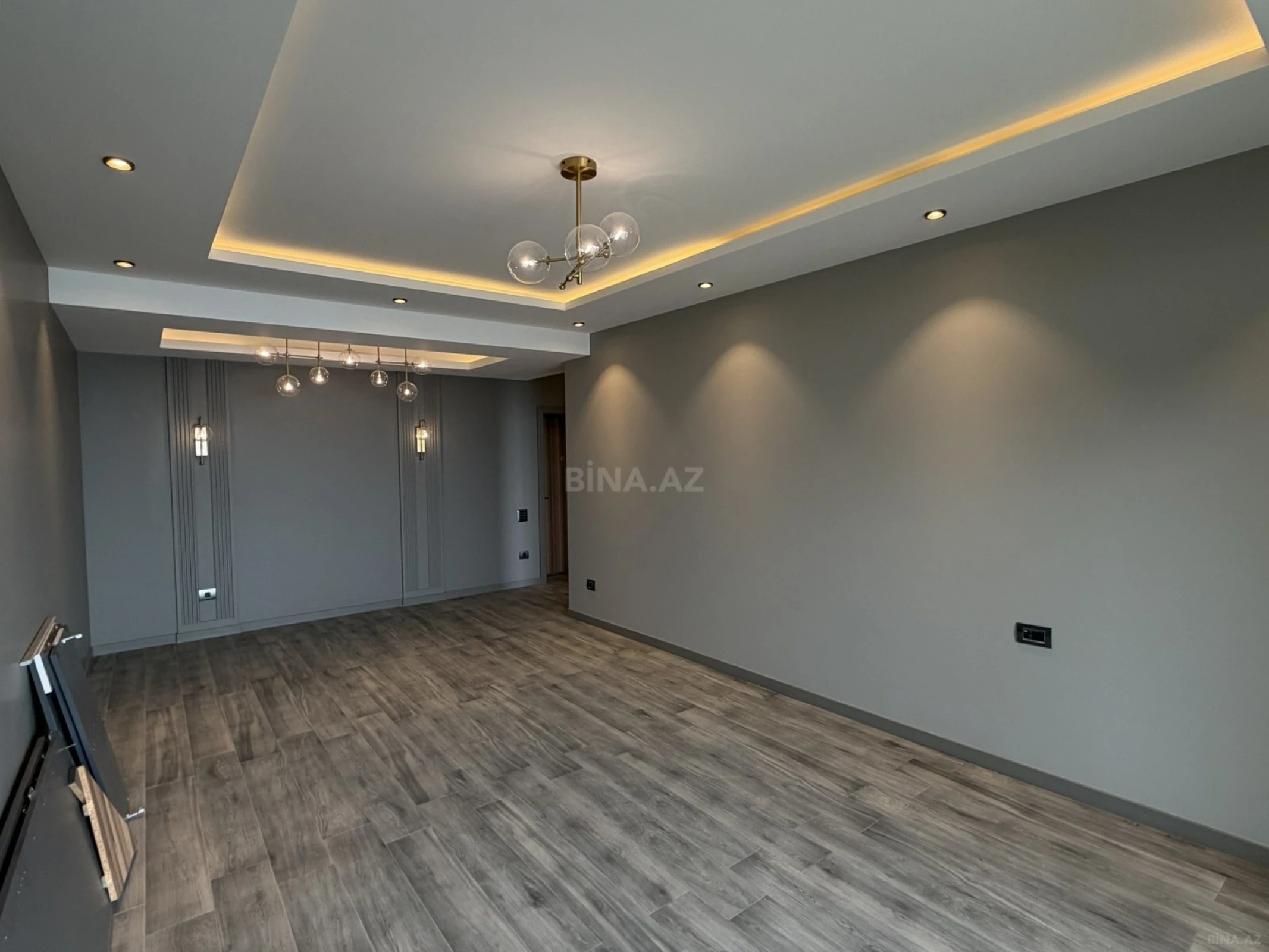Satılır 2 otaqlı mənzil 85 m²