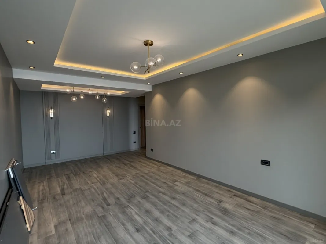 Satılır 2 otaqlı mənzil 85 m²