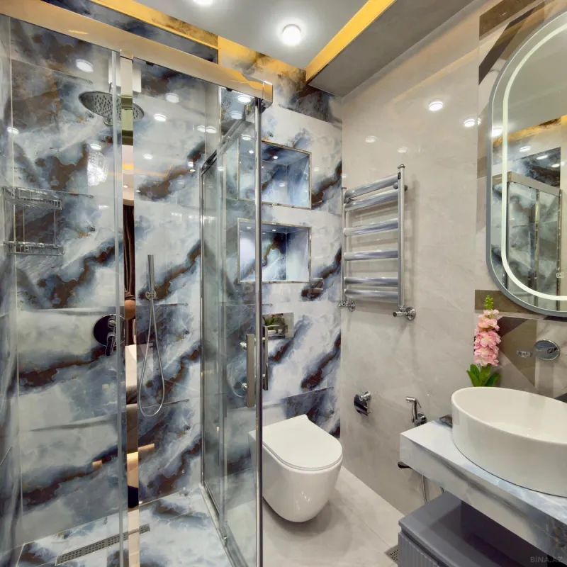 Satılır 4 otaqlı mənzil 217 m²