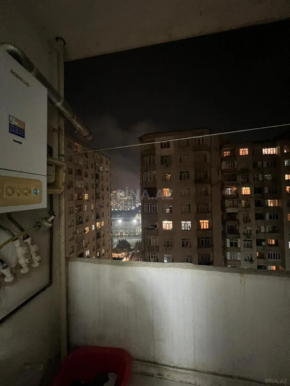 Satılır 2 otaqlı mənzil 76 m²