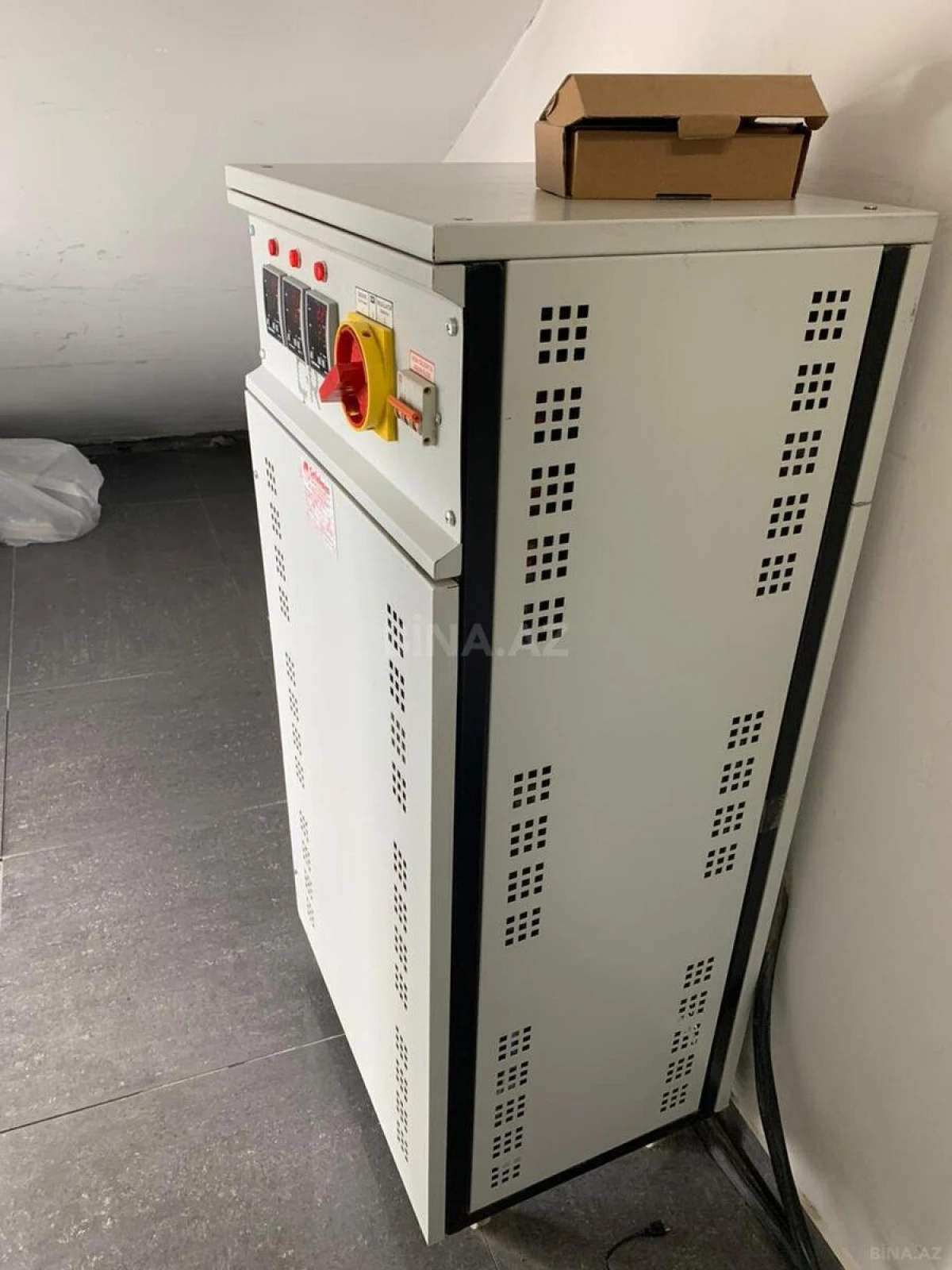 Kirayə verilir 10 otaqlı ofis 360 m²