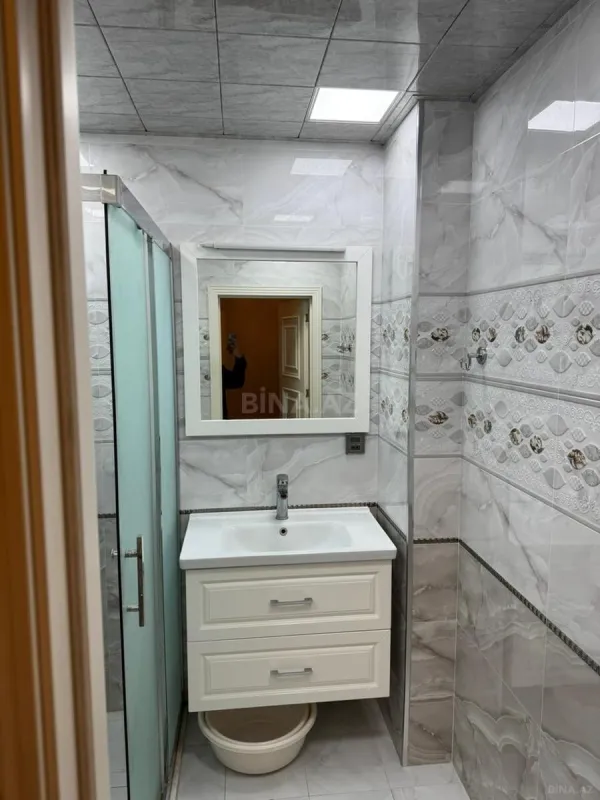 Satılır 2 otaqlı mənzil 70 m²