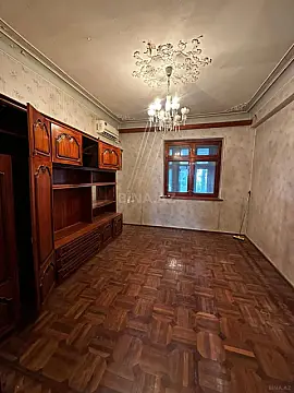 Satılır 2 otaqlı mənzil 67 m²