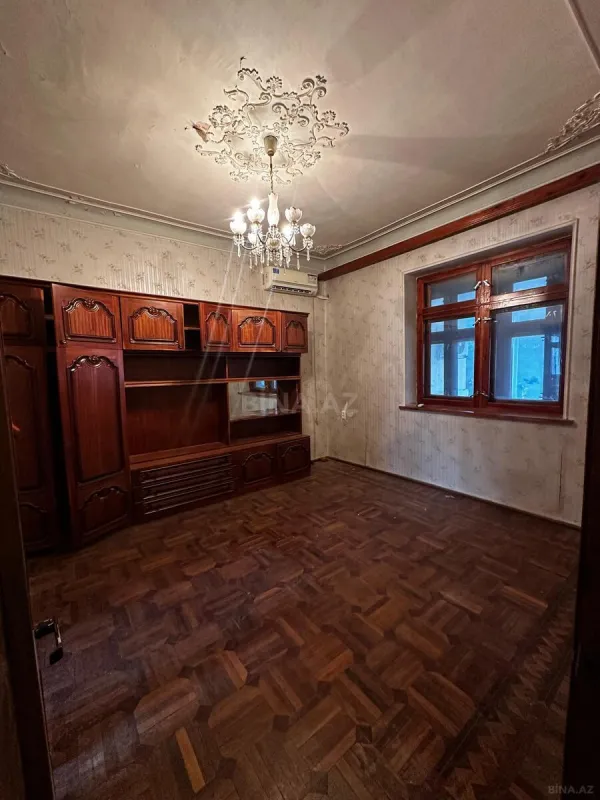 Satılır 2 otaqlı mənzil 67 m²