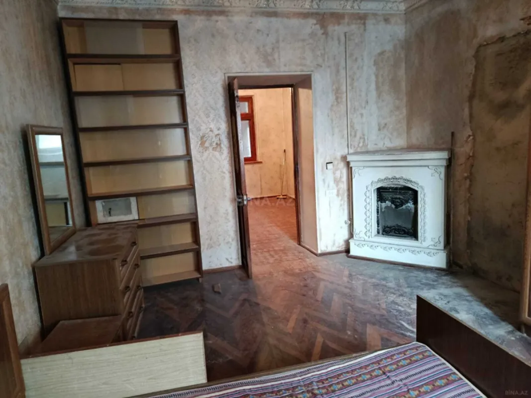 Satılır 2 otaqlı mənzil 67 m²