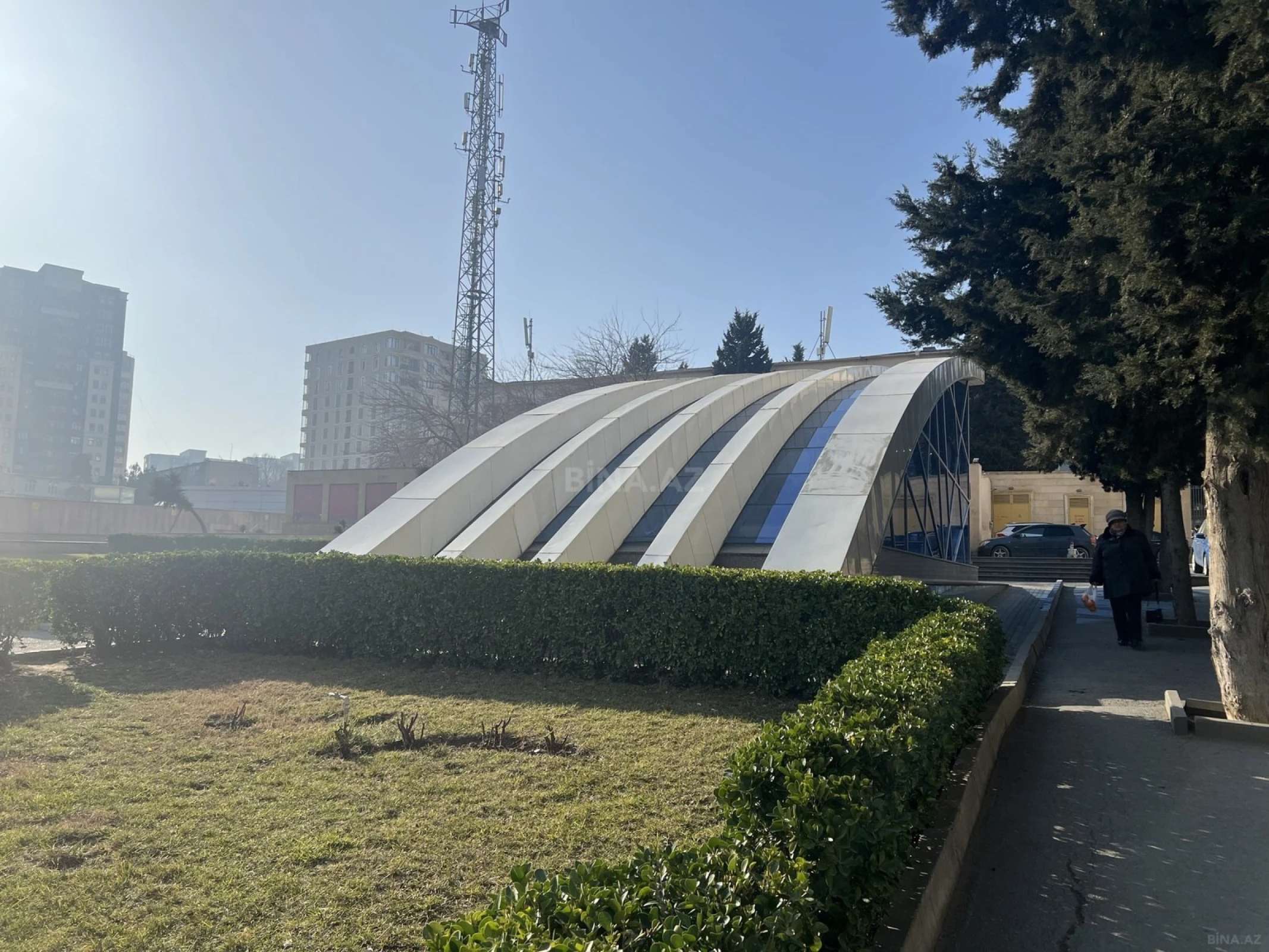 Satılır 2 otaqlı mənzil 45 m²