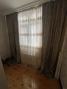 Satılır 2 otaqlı mənzil 45 m²