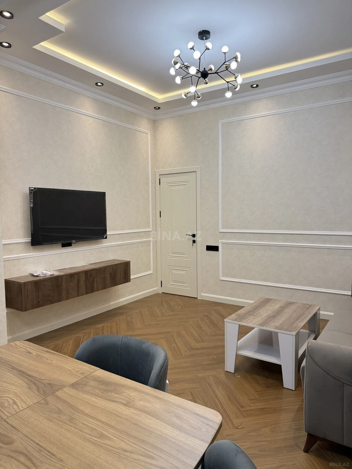 Kirayə verilir 2 otaqlı mənzil 65 m²