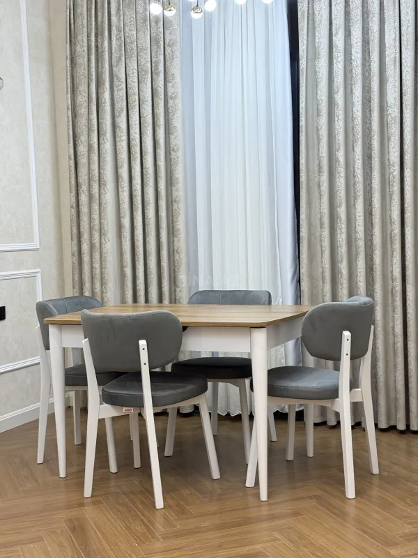 Kirayə verilir 2 otaqlı mənzil 65 m²