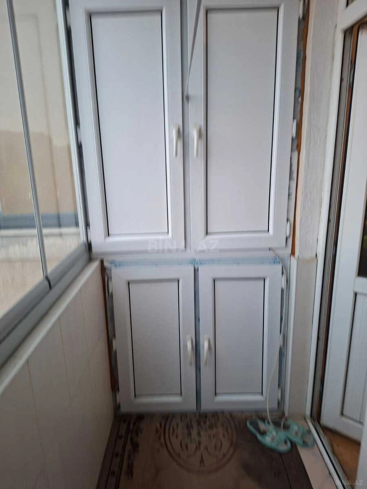 Satılır 3 otaqlı mənzil 135 m²
