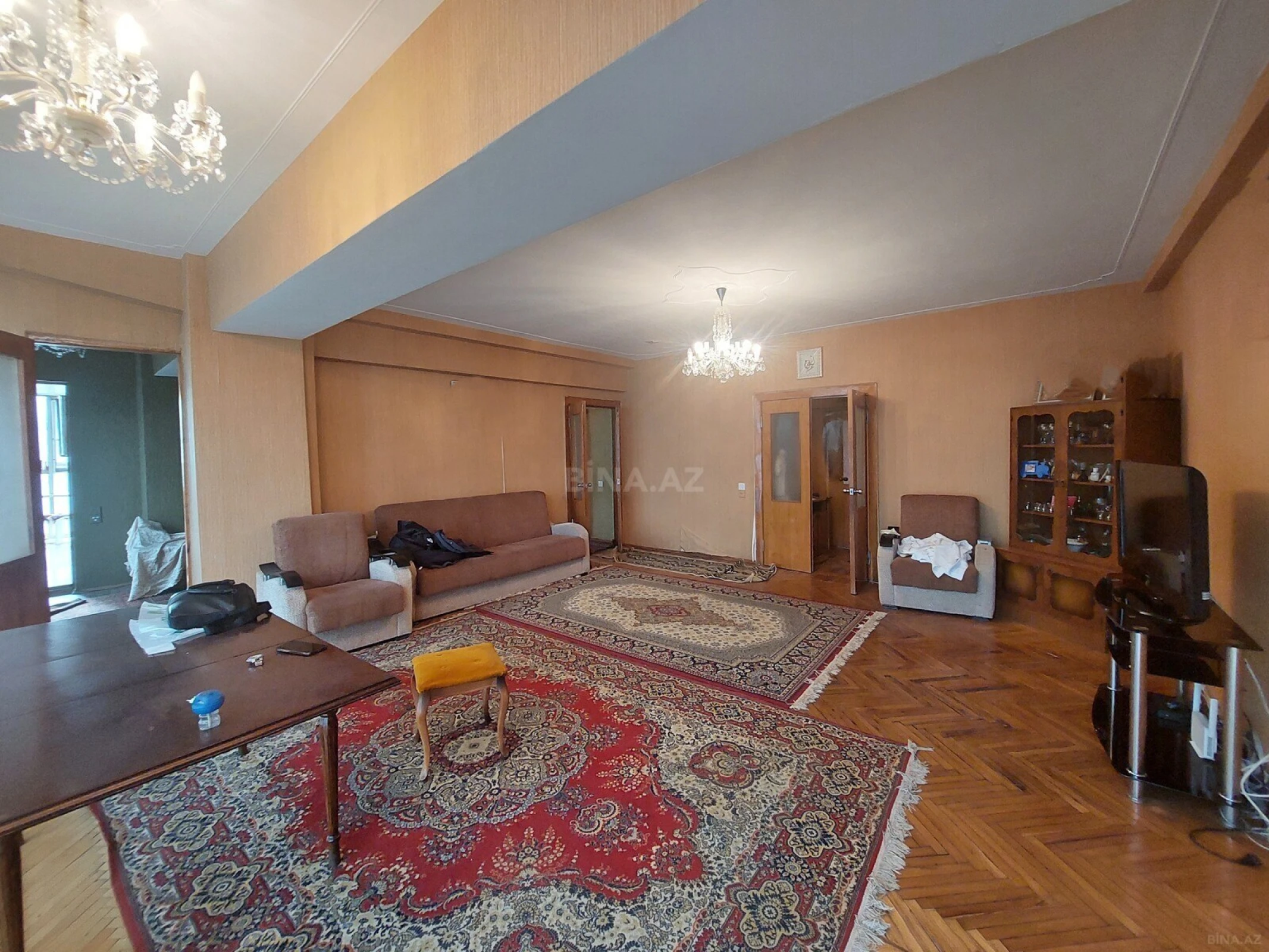 Satılır 3 otaqlı mənzil 110 m²