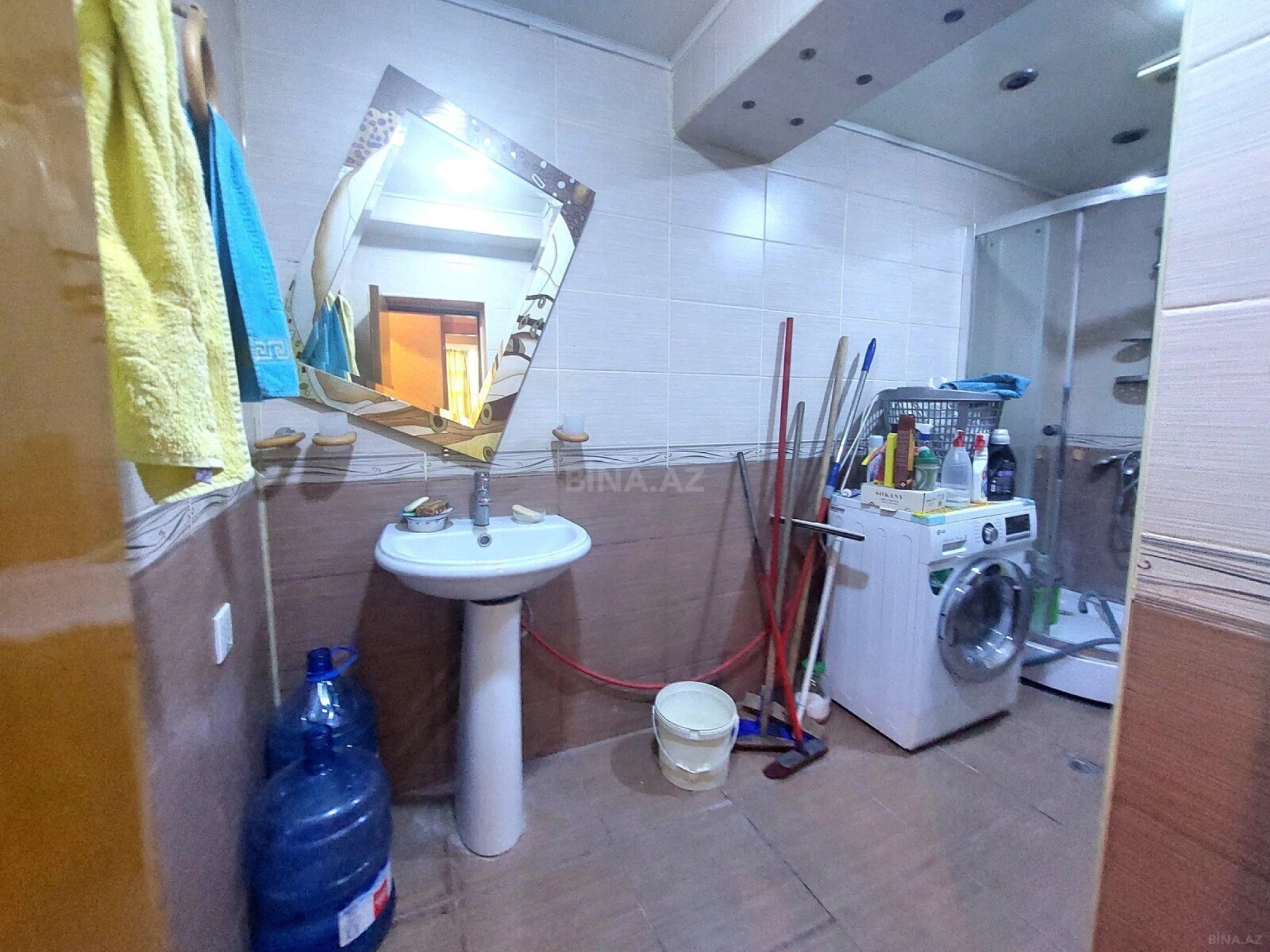 Satılır 3 otaqlı mənzil 110 m²