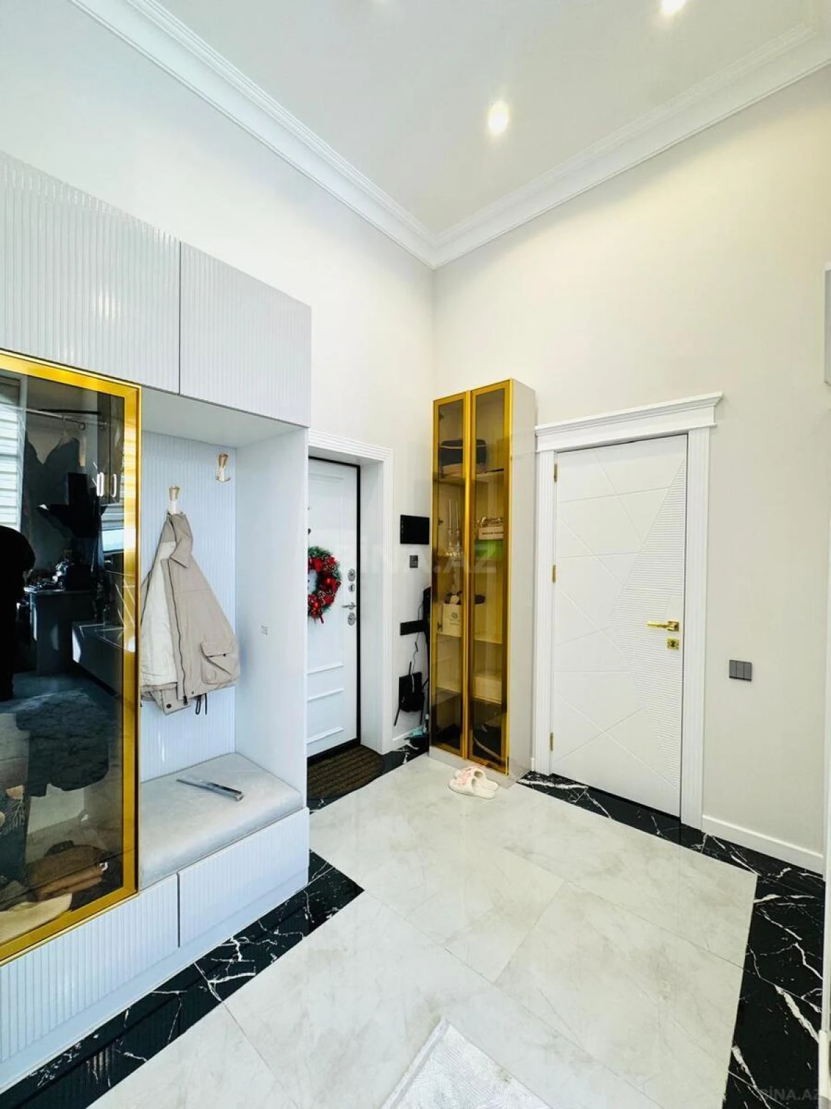 Satılır 2 otaqlı mənzil 48 m²