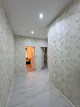 Satılır 2 otaqlı mənzil 67 m²