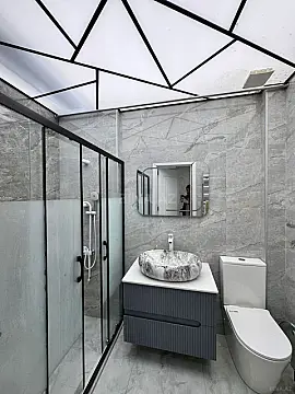 Satılır 2 otaqlı mənzil 67 m²