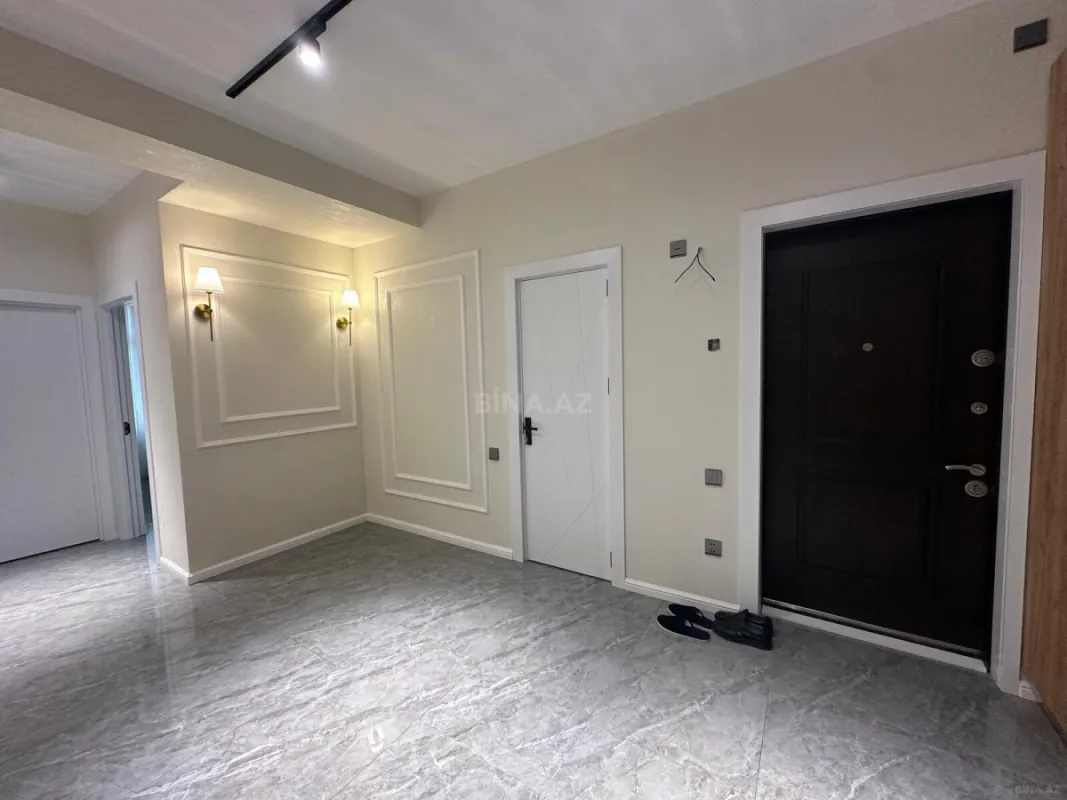 Satılır 3 otaqlı mənzil 110 m²