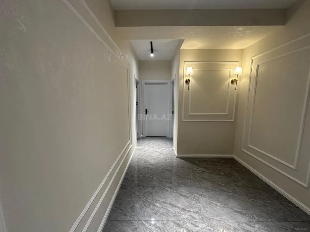 Satılır 3 otaqlı mənzil 110 m²