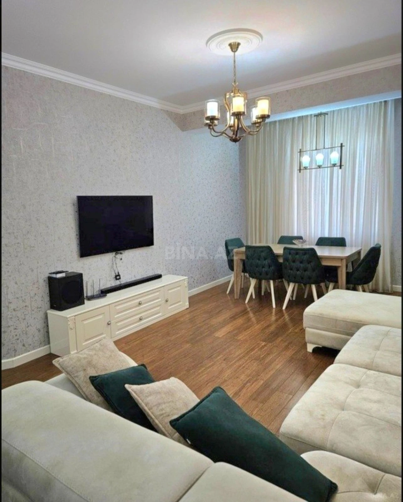 Satılır 2 otaqlı mənzil 78 m²