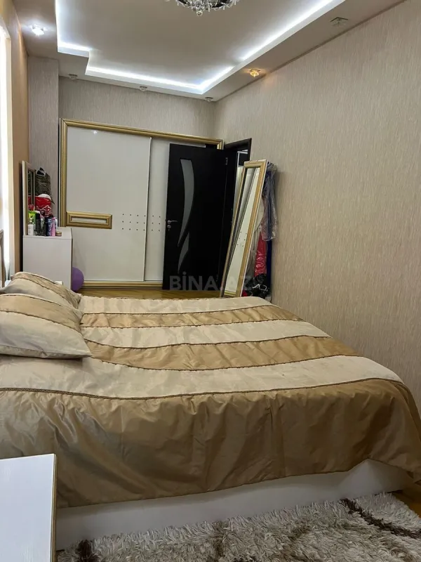 Satılır 3 otaqlı mənzil 100 m²