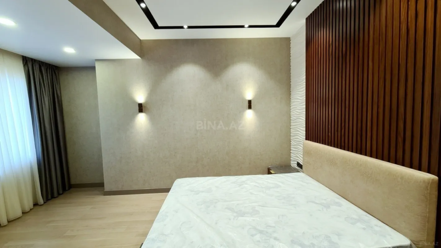 Kirayə verilir 4 otaqlı mənzil 207 m²