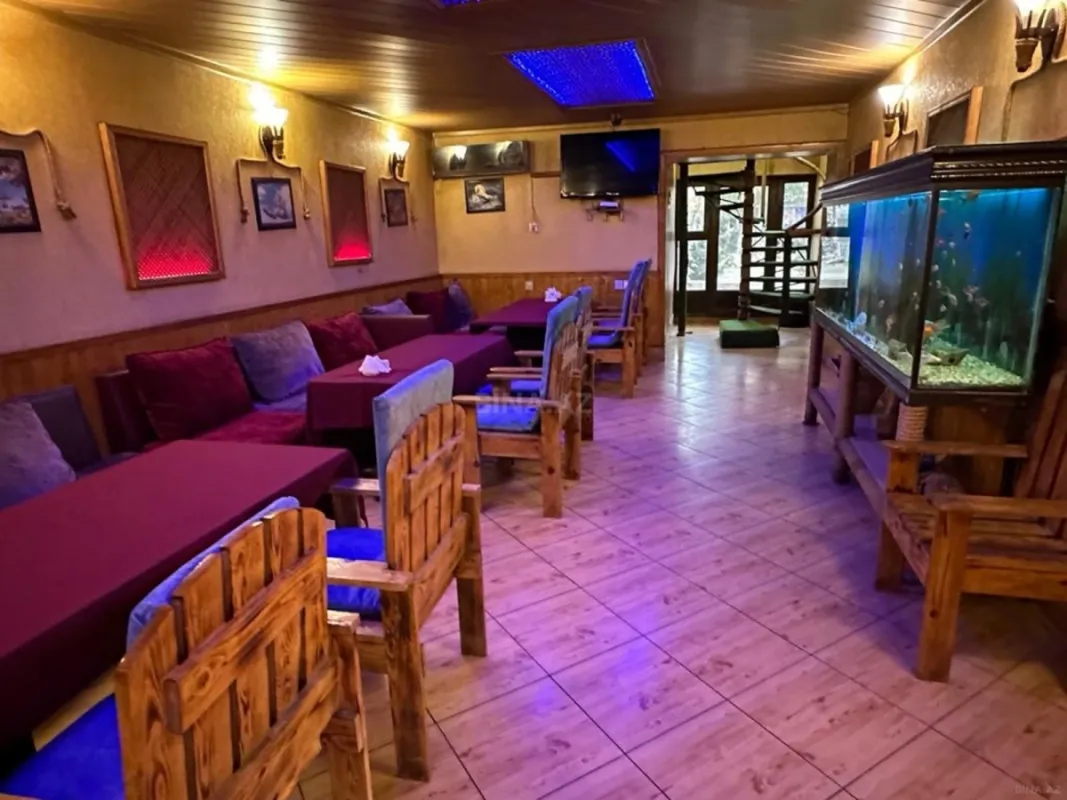 Satılır obyekt 600 m²