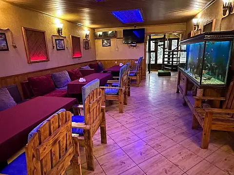 Satılır obyekt 600 m²