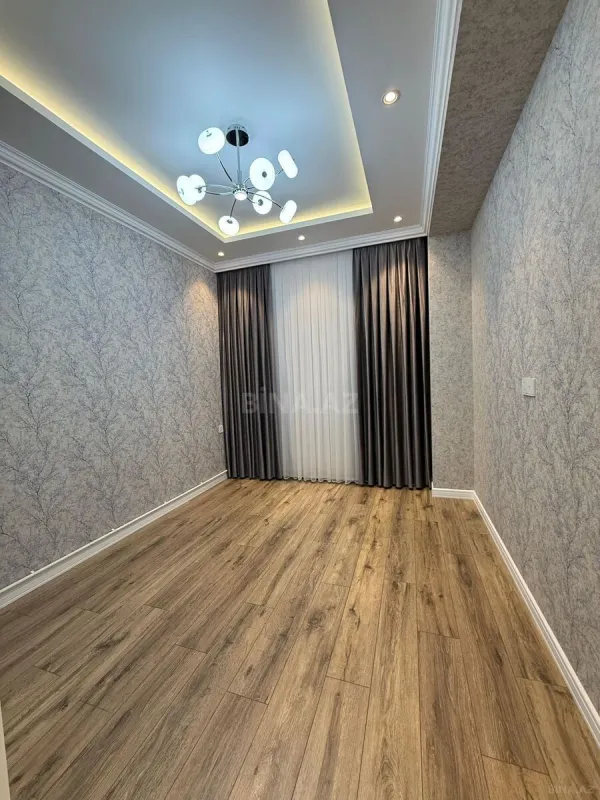 Satılır 2 otaqlı mənzil 69 m²