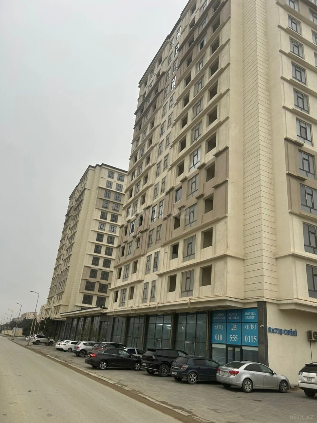 Satılır 2 otaqlı mənzil 69 m²