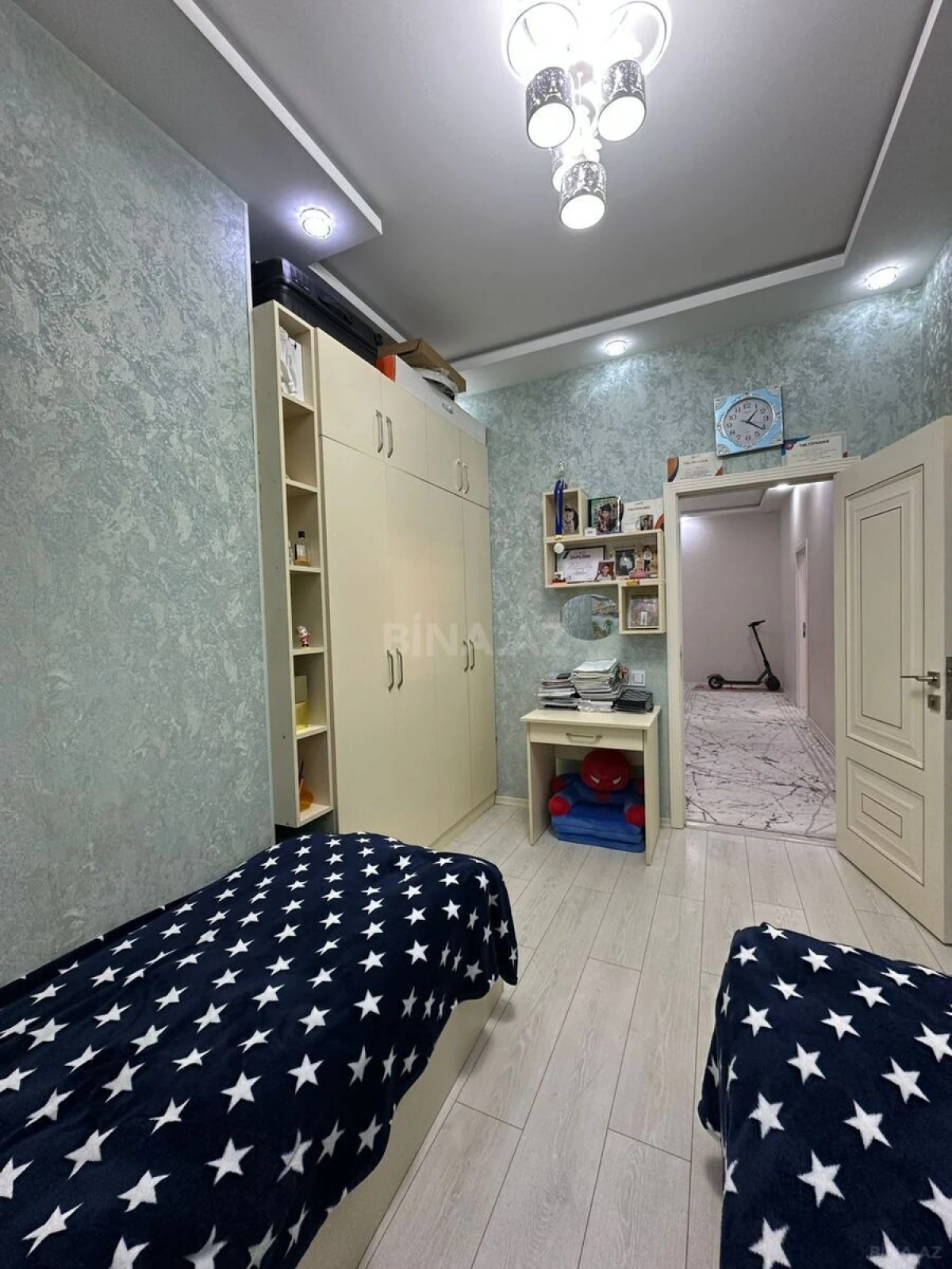 Satılır 3 otaqlı mənzil 98 m²