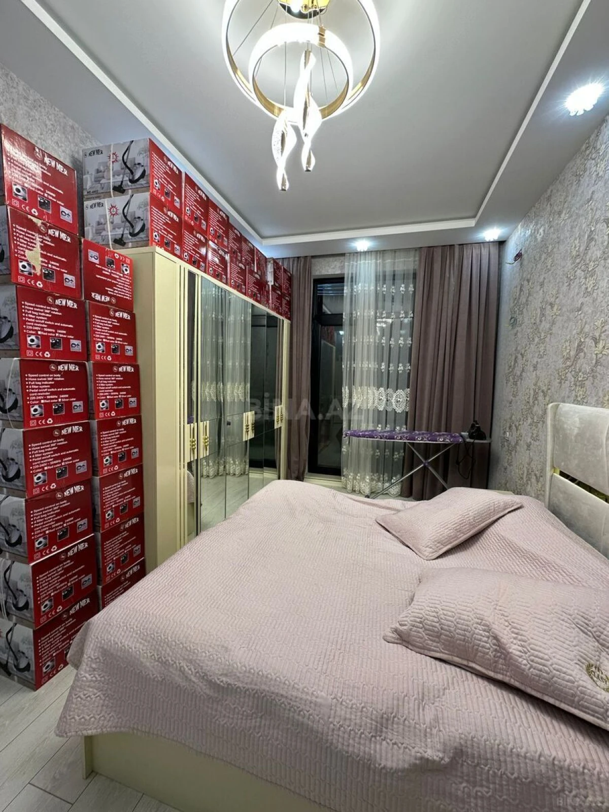 Satılır 3 otaqlı mənzil 98 m²