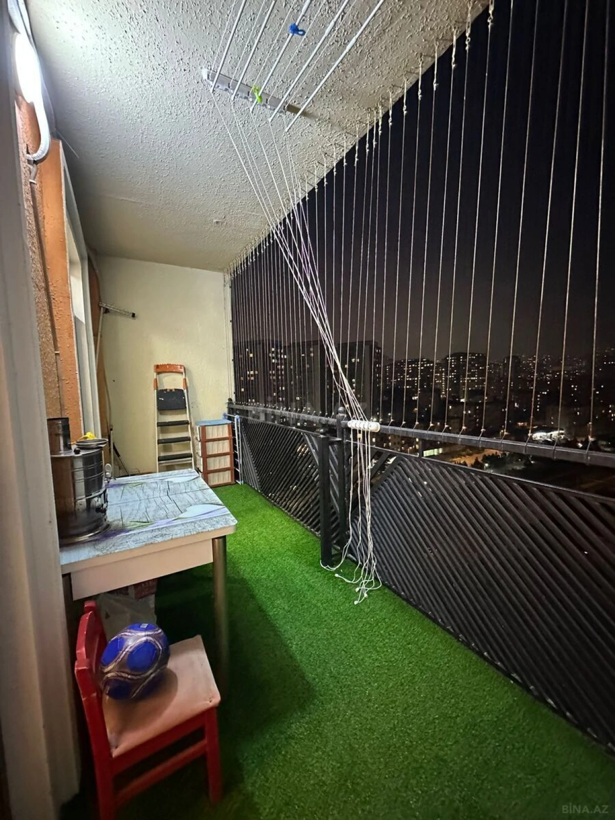 Satılır 3 otaqlı mənzil 98 m²