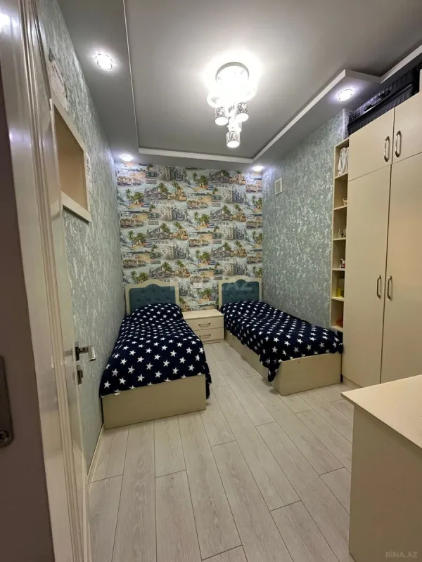 Satılır 3 otaqlı mənzil 98 m²