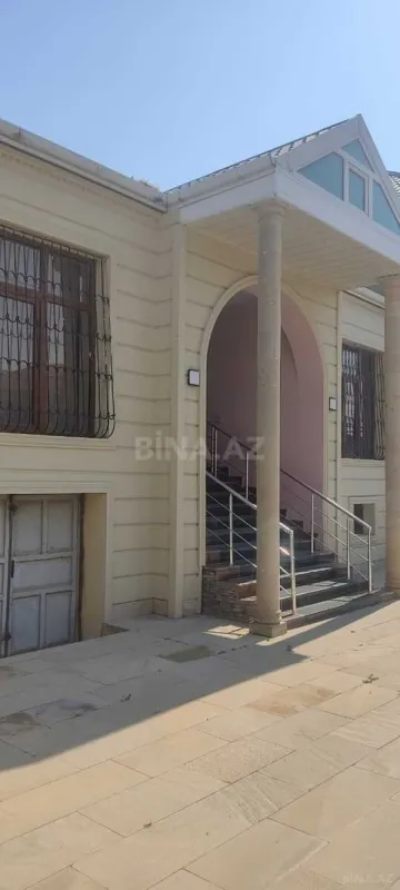 Satılır 4 otaqlı həyət evi 130 m²