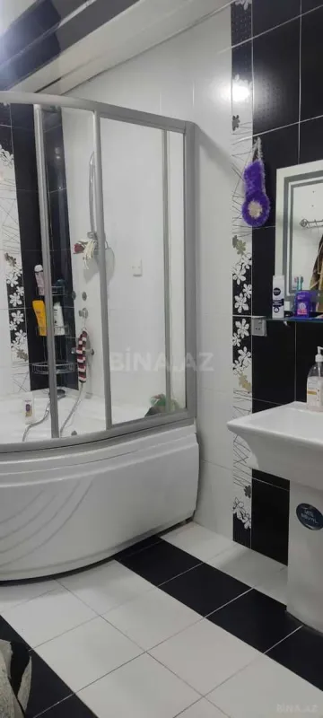 Satılır 4 otaqlı həyət evi 130 m²