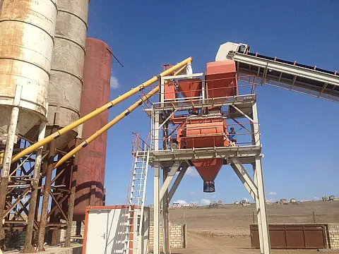 Satılır obyekt 700 m² — Bakı, Fatmayı 700.00 m²