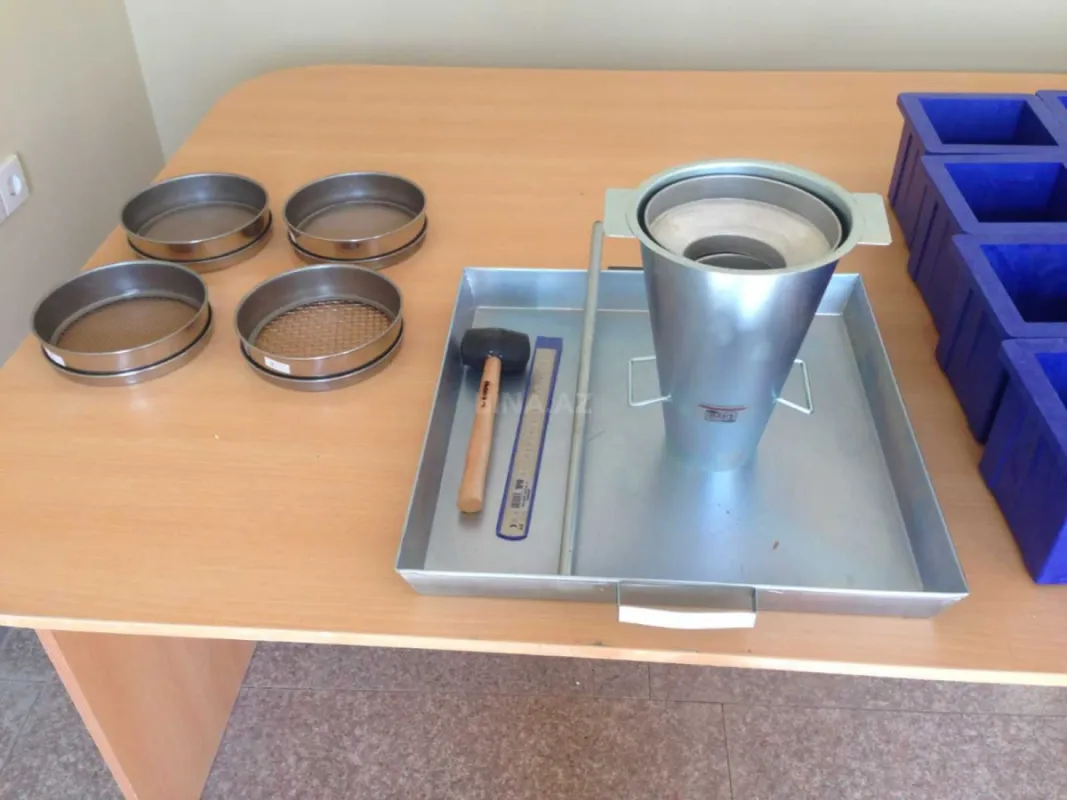 Satılır obyekt 700 m²