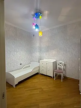 Satılır 3 otaqlı mənzil 102 m²