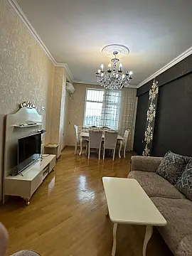 Satılır 3 otaqlı mənzil 102 m²