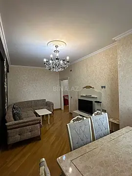 Satılır 3 otaqlı mənzil 102 m²