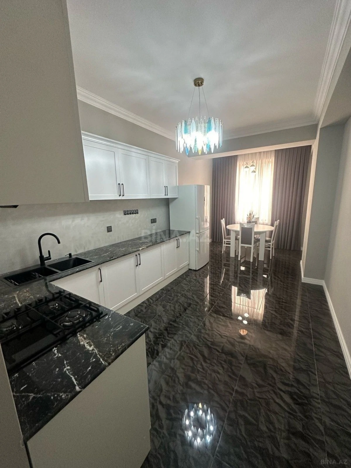 Satılır 3 otaqlı mənzil 100 m²