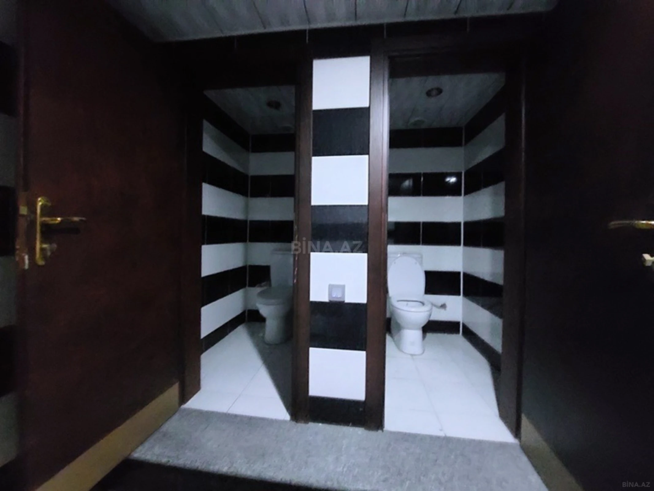 Satılır obyekt 300 m²