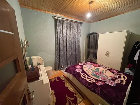 Satılır 5 otaqlı həyət evi 218 m²