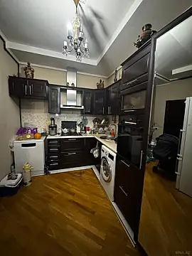 Satılır 2 otaqlı mənzil 66 m²