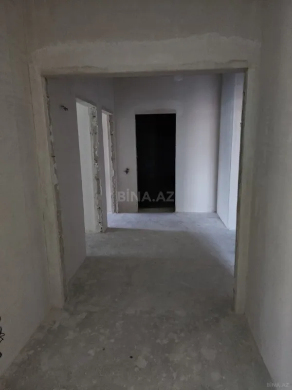 Satılır 3 otaqlı mənzil 148 m²
