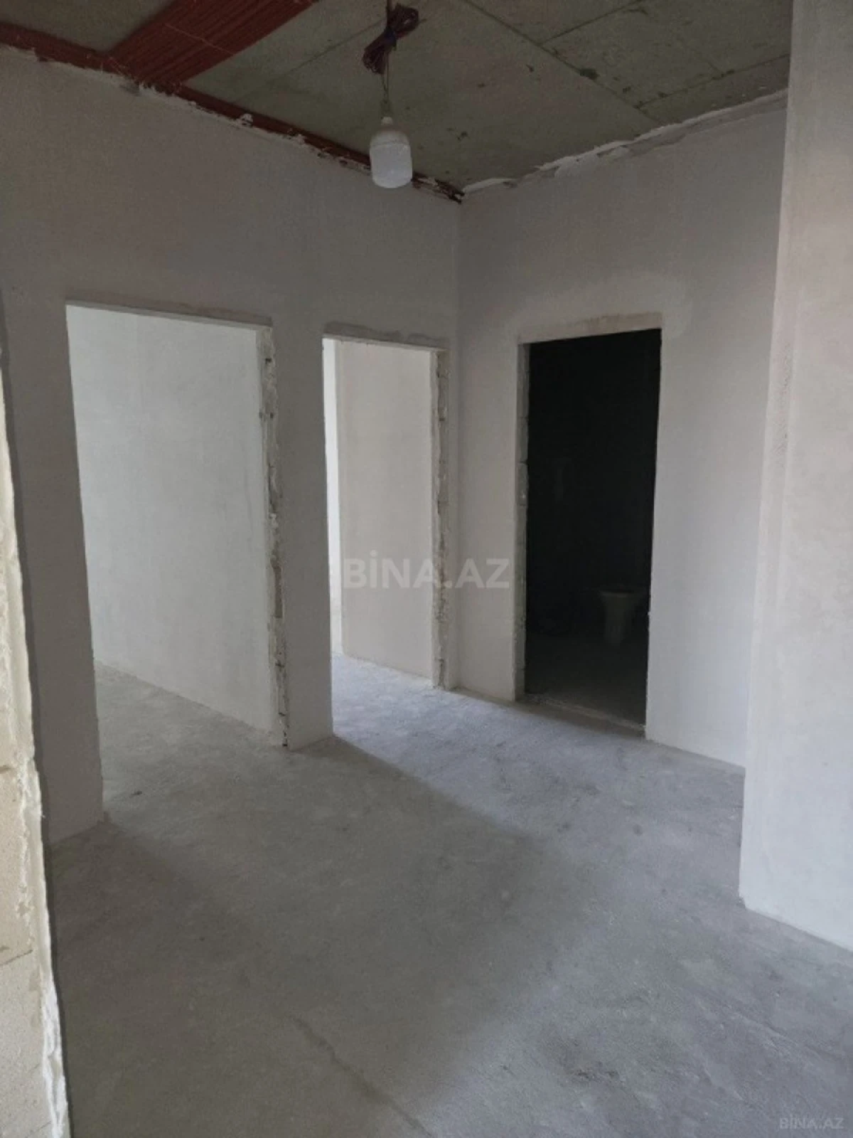 Satılır 3 otaqlı mənzil 148 m²