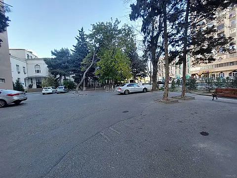 Satılır 1 otaqlı mənzil 34 m²