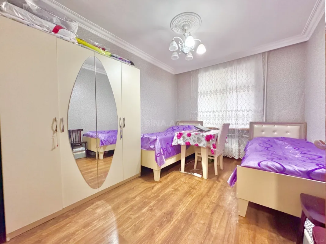 Satılır 2 otaqlı mənzil 55 m²