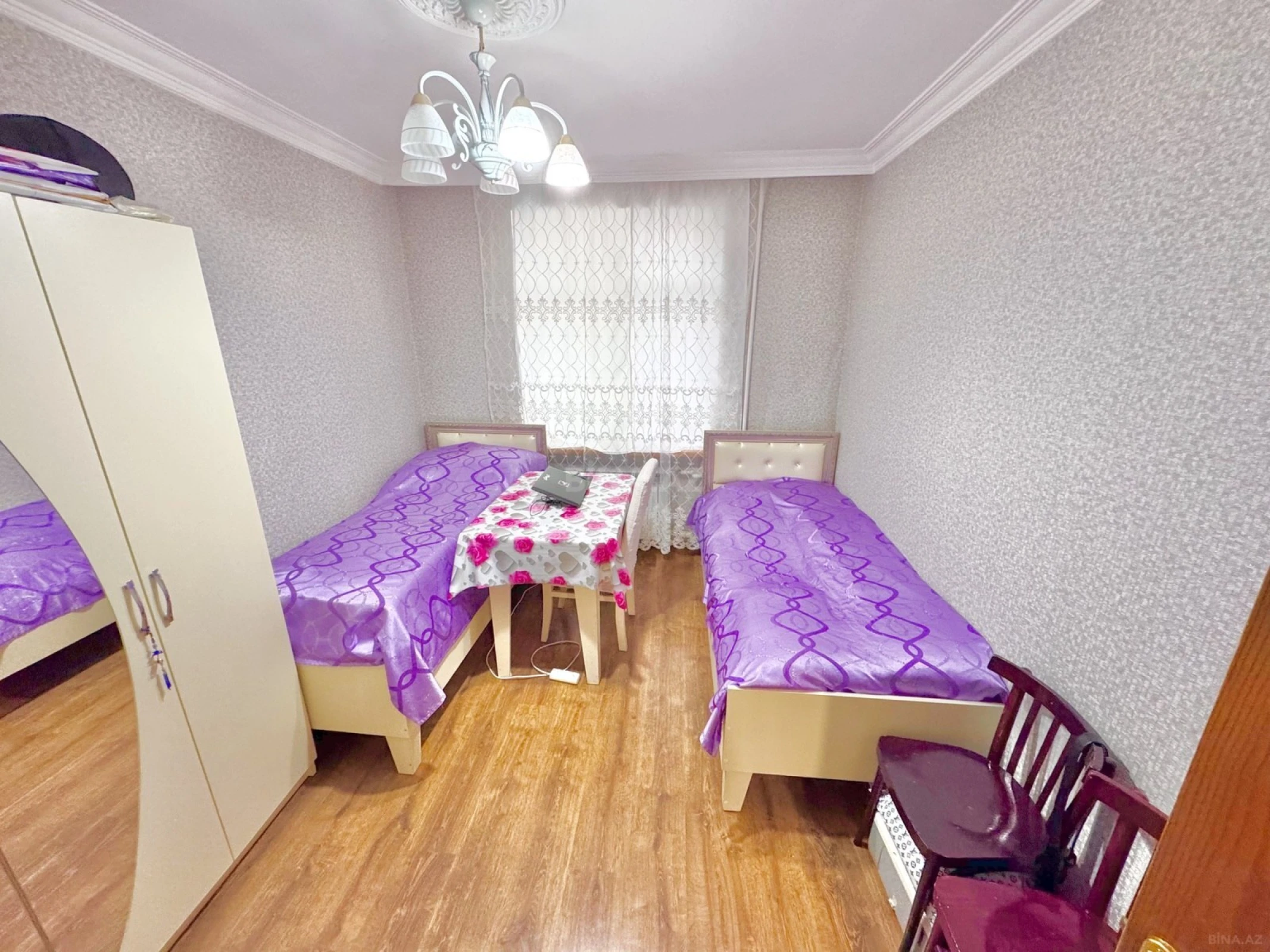 Satılır 2 otaqlı mənzil 55 m²
